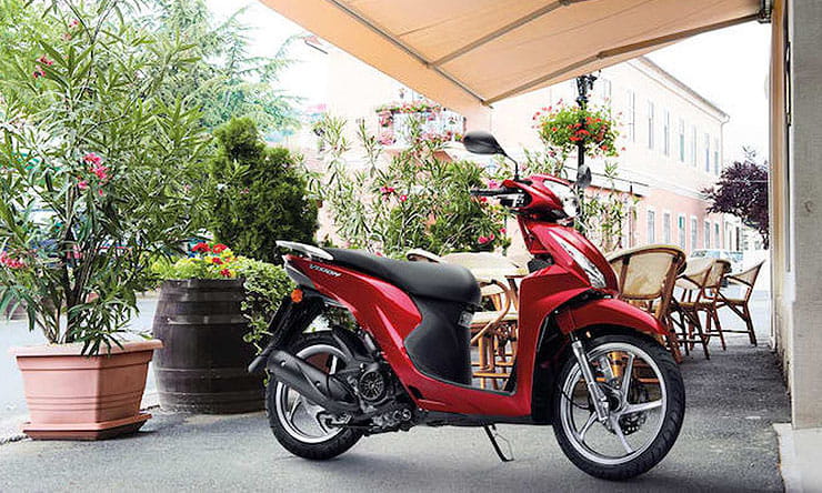 Honda Vision 110 Scooter 2011 Review Used Guide_thumb